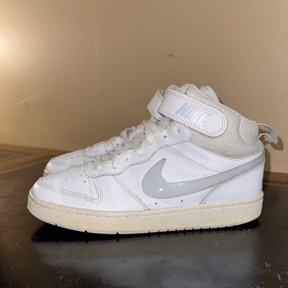Nike Court Borough Mid 2 White Aura Grey CD7782-109 Big Kids Size 4.5Y - Picture 3 of 5